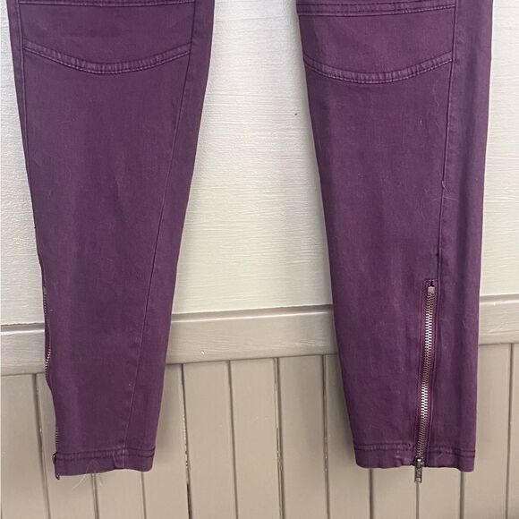 Beulah Moto Leggings Zippered Ankle Wine NWT - Picture 5 of 8